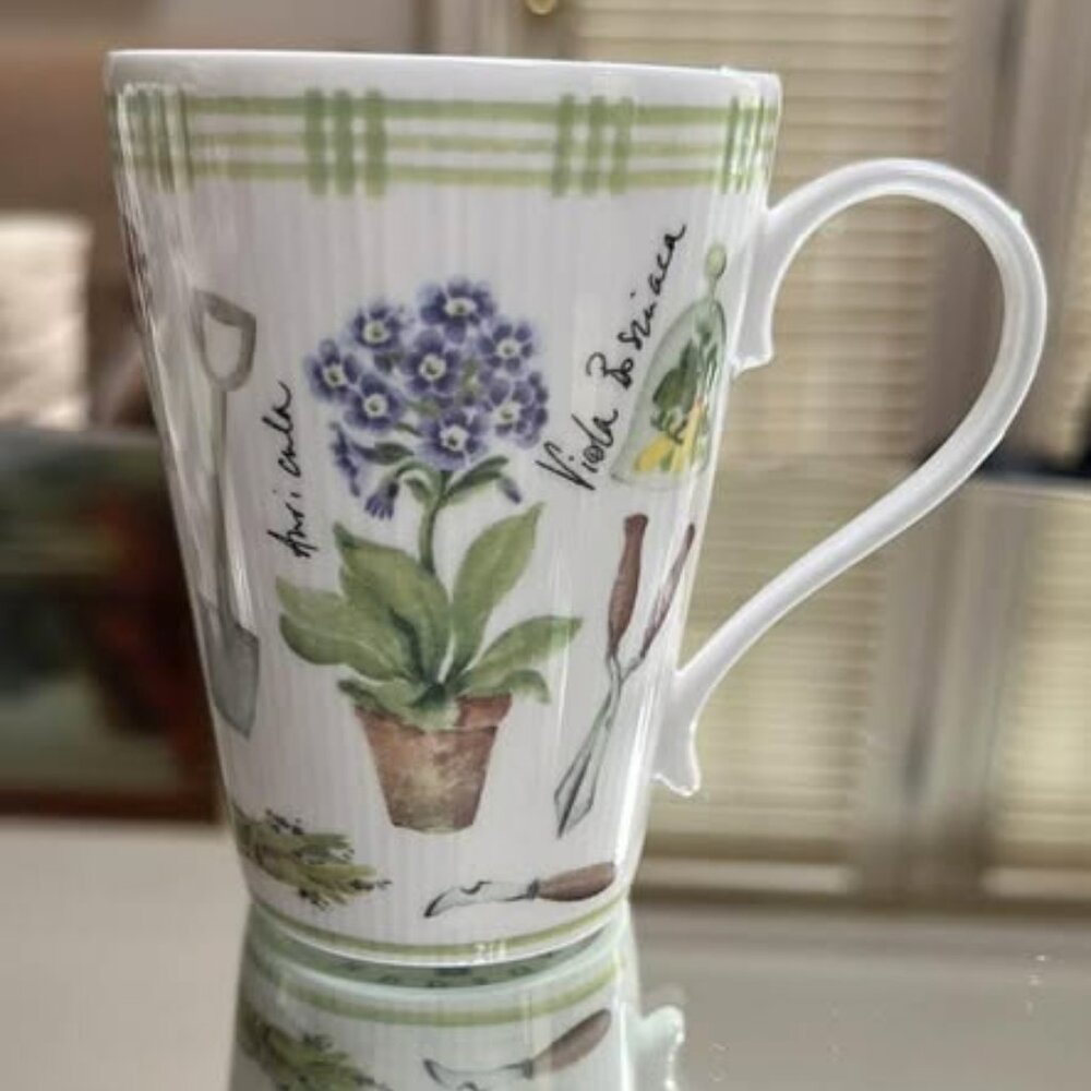 Hudson & Middleton Fine Bone China Mug